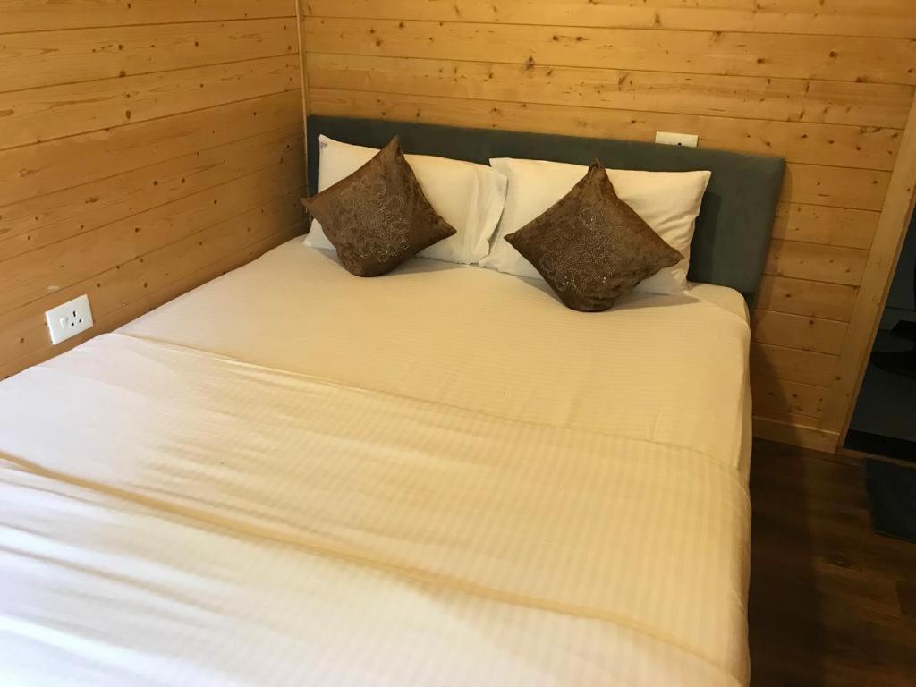 Chan Beach Resort Bahur Экстерьер фото