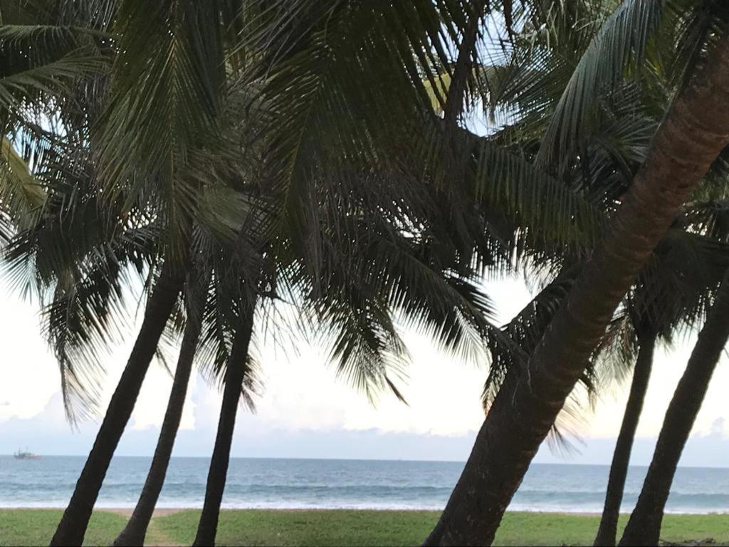 Chan Beach Resort Bahur Экстерьер фото